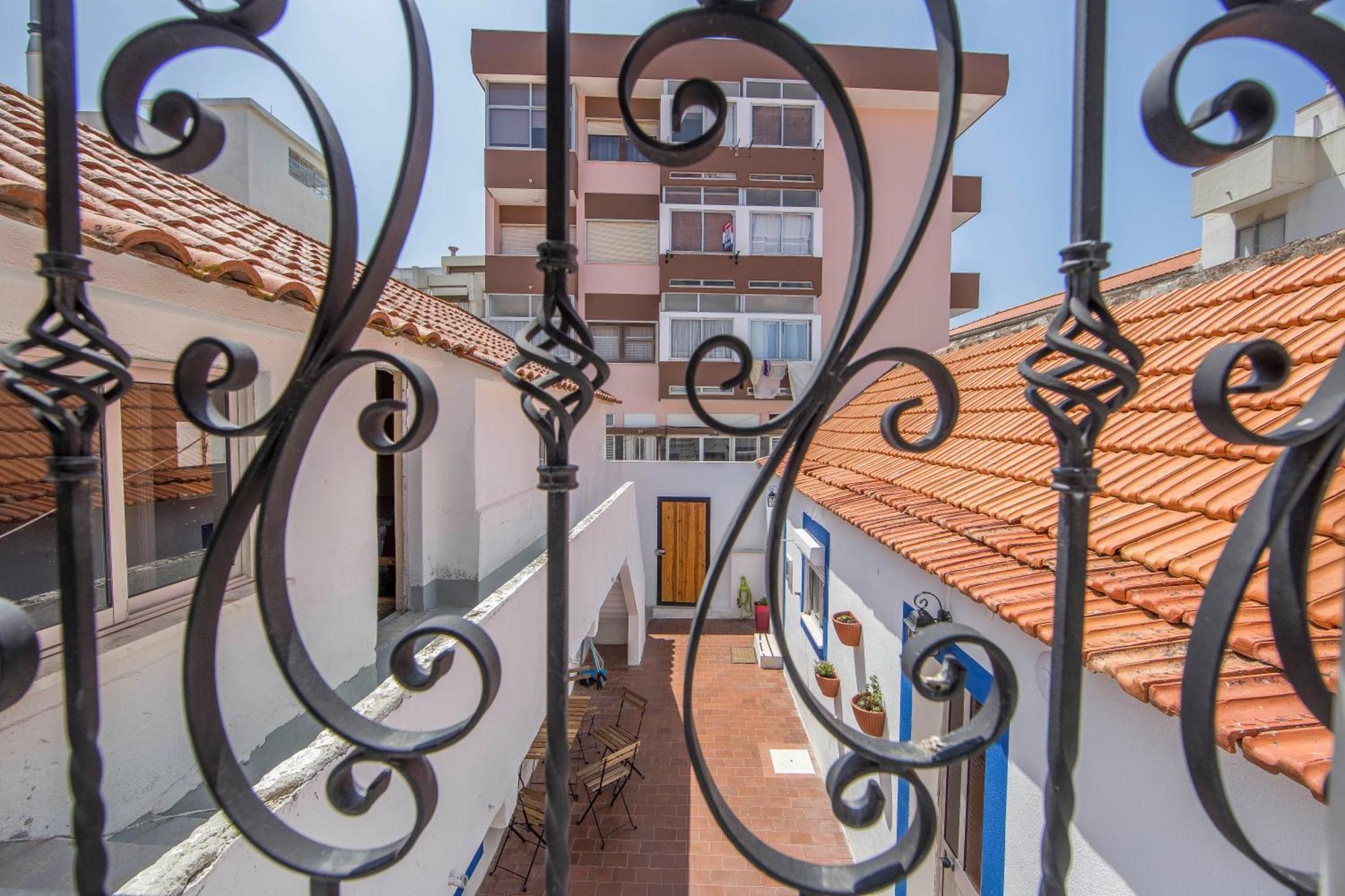 Vila Maria Apartments By Host-Point Costa de Caparica Eksteriør bilde
